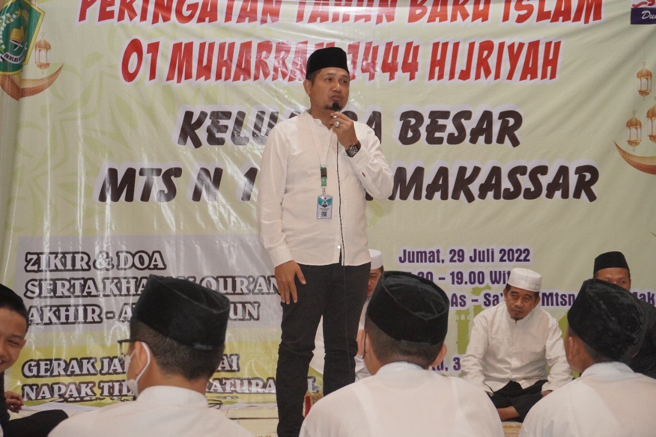 MTsN 1 Kota Makassar Gelar Dzikir, Doa Bersama, dan Gerak Jalan Santai Tapak Tilas Hijratu Rasul, Dalam Rangka Menyambut Tahun Baru Islam 1444 H