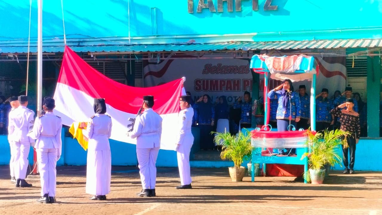 MTsN 1 Kota Makassar Gelar Upacara Peringatan Hari Sumpah Pemuda ke 97