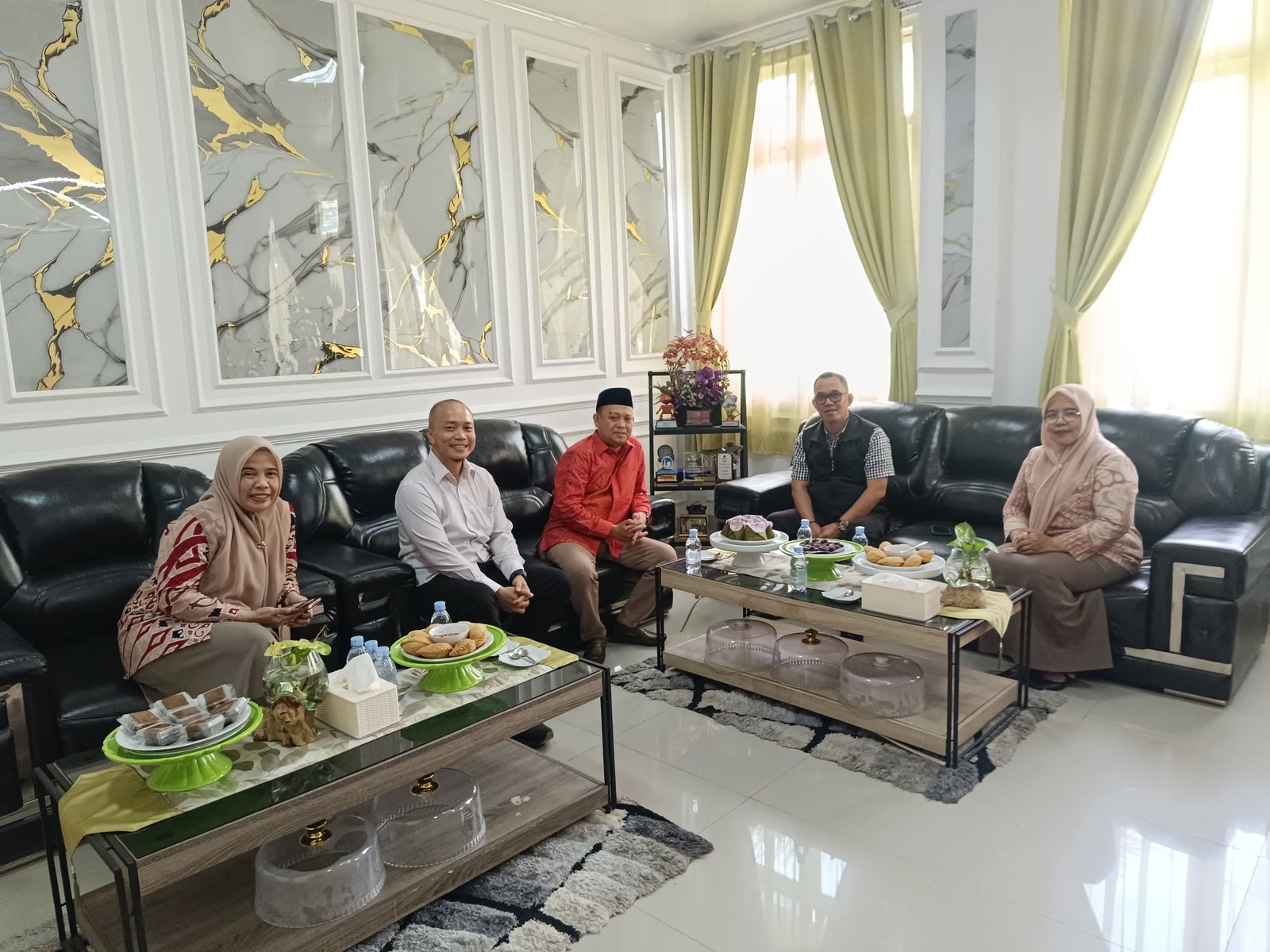 Kasubdit Sarpras KSKK Madrasah Kemenag RI Kunjungi MTsN 1 Kota Makassar