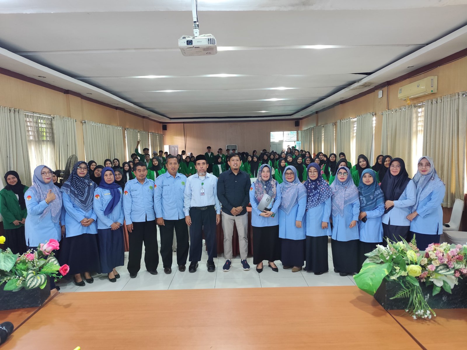 MTsN 1 Kota Makassar Terima Mahasiswa PLP 1 Fakultas Tarbiyah dan Keguruan UIN Alauddin Makassar